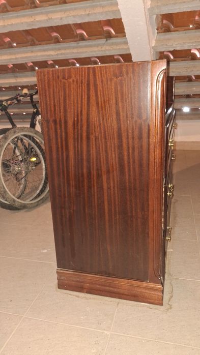 Cómoda de Madeira Vintage