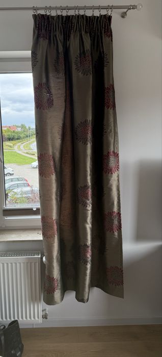 Zaslony zaciemniajace