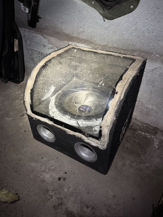 Głosnik subwoofer samochodowy Pyle 600w Car Audio