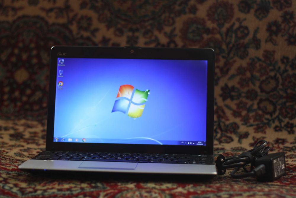 Ноутбук Asus Eee PC 1215p