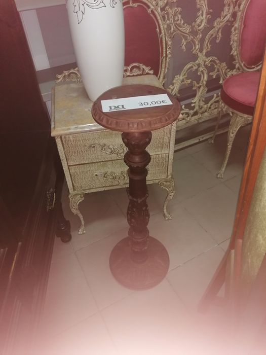 Pé de apoio em madeira