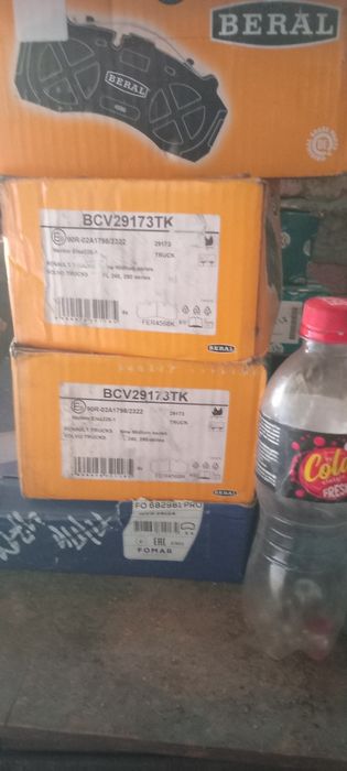 Продам тормозні колодки вольва магнум даф бпв