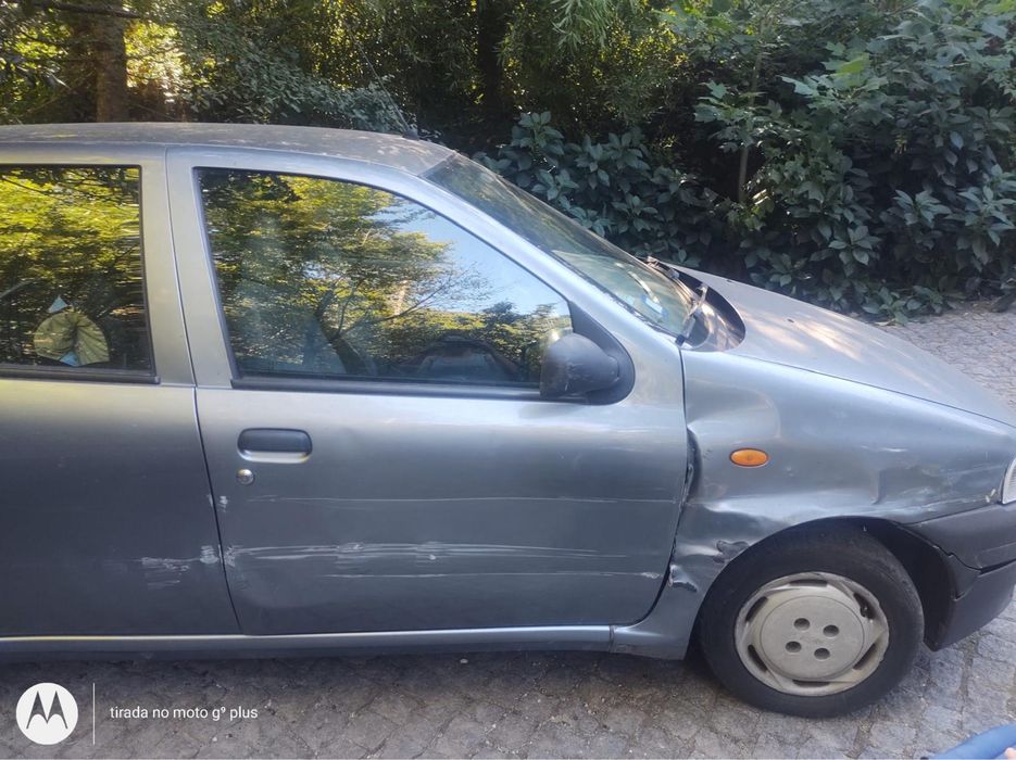 Fiat Punto citadino 1995 ótimo para cidade.