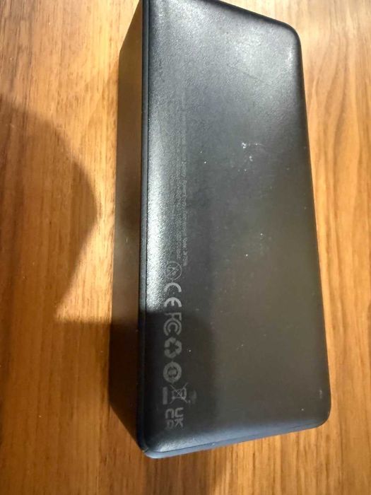 Повербанк Baseus 20 w