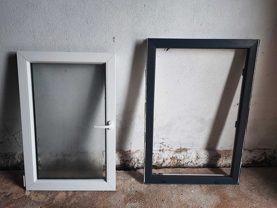 Janela basculante em PVC - 110cm * 75cm