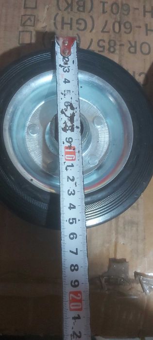 Продам колеса на газонокосилку или на тачку.