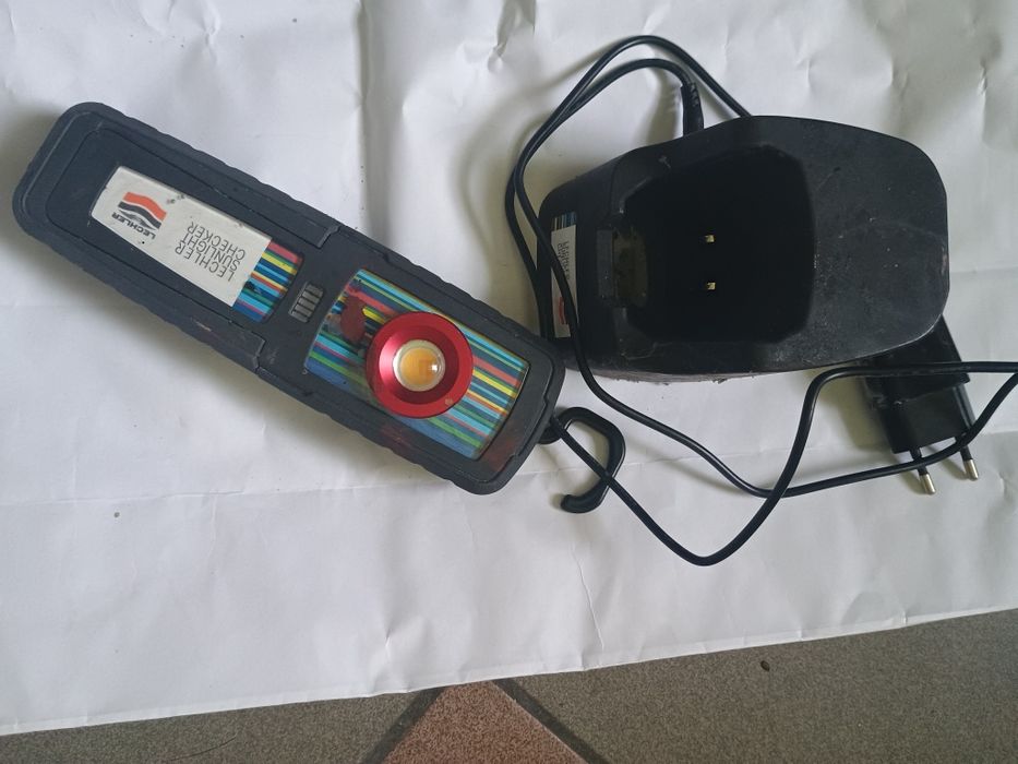 Lampa odtwarzające światlo słoneczne Lechler