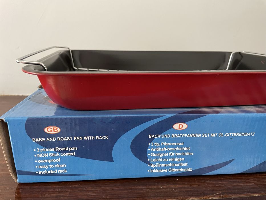 Conjunto de três assadeiras com grelha - novas