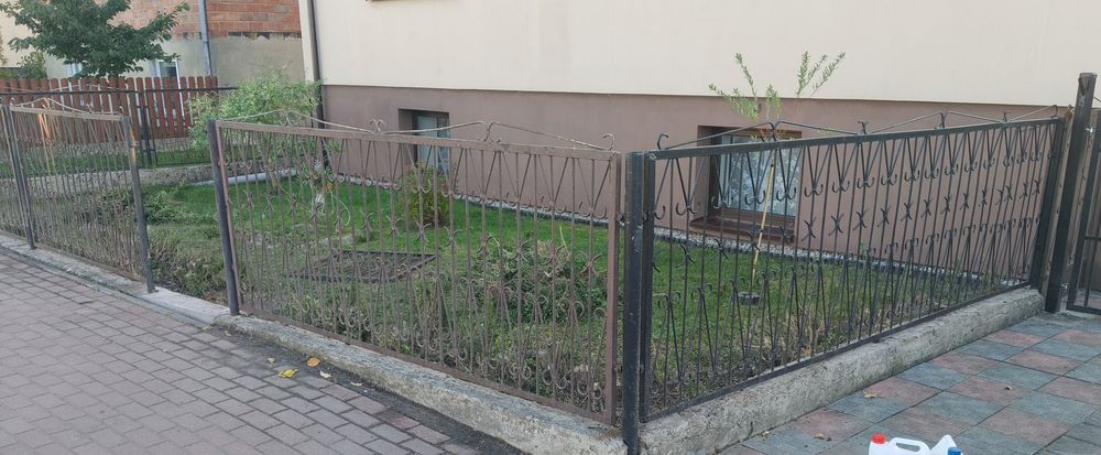 Ogrodzenie metalowe przęsła płotu