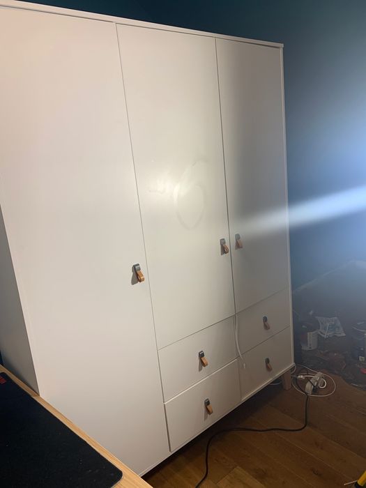 Szafa 150 cm szerokość 55 głębokość