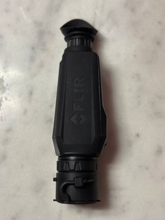 Тепловізор FLIR Scion PTM