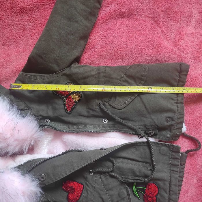 Парка, куртка прохолодна осінь-весна, дуже гарна