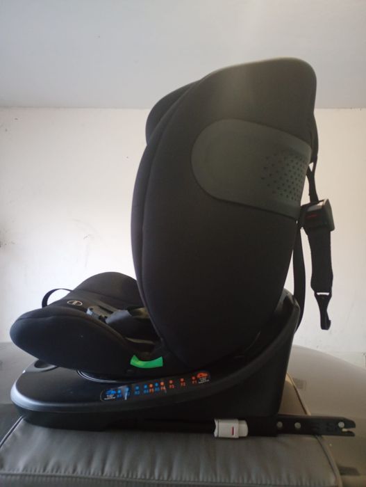 Cadeira auto com isofix e Rotativa COMO NOVA