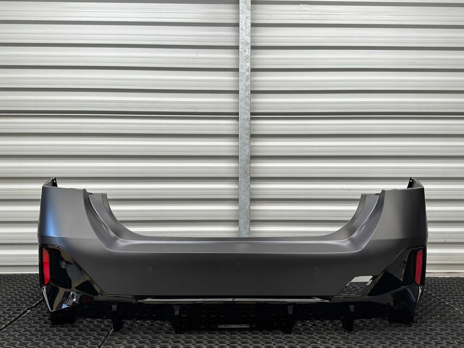 BMW 5 G60 G61 Бампер задній