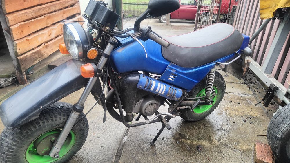 Продаю мотоцикл тула200