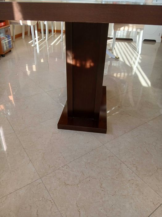 Venda mensa de sala e cadeiras