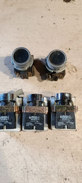 Кнопки без фиксации