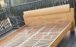 Łóżko sypialniane bukowe 180x200 ze stelażem