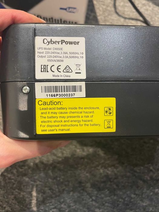 Zasilacz awaryjny UPS CyberPower DX650E-FR (650VA/360W)