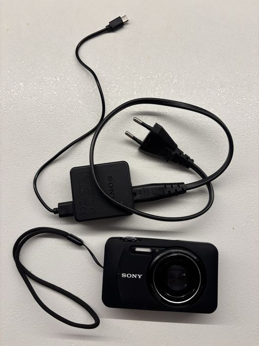 Aparat Sony plus karta SD