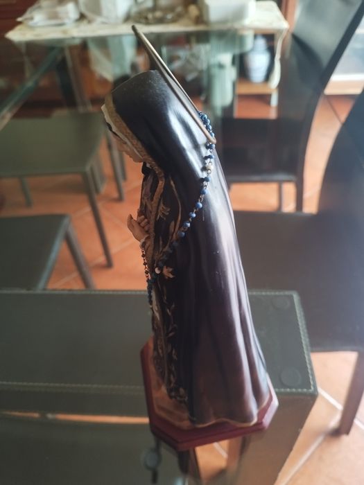 Arte sacra estátua da Nossa Senhora da Agonia 30cm