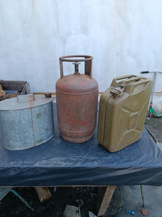 Продам газовий балон ціна за все