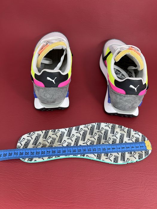 Кросівки жіночі 41р. Puma Future Rider Play On