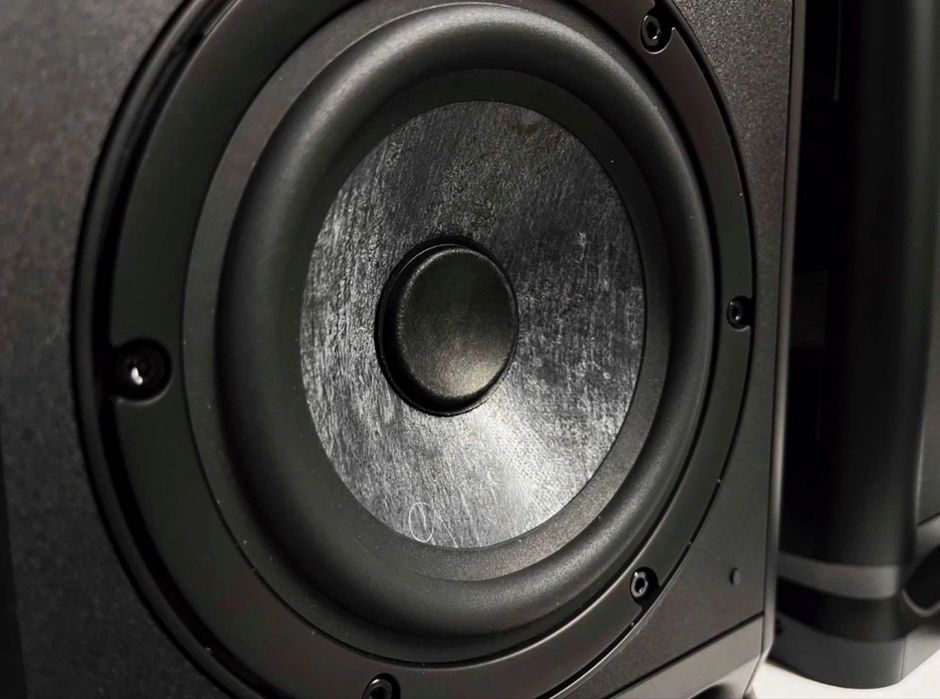 Colunas Focal 65 Evo