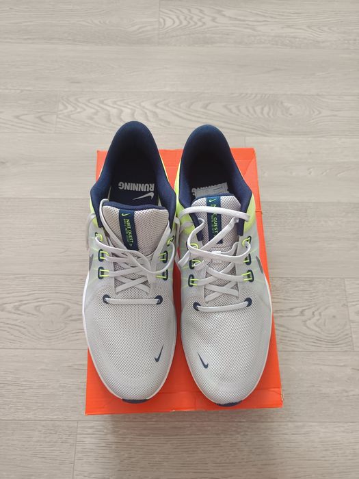 Продам нові чоловічі кросівки Nike