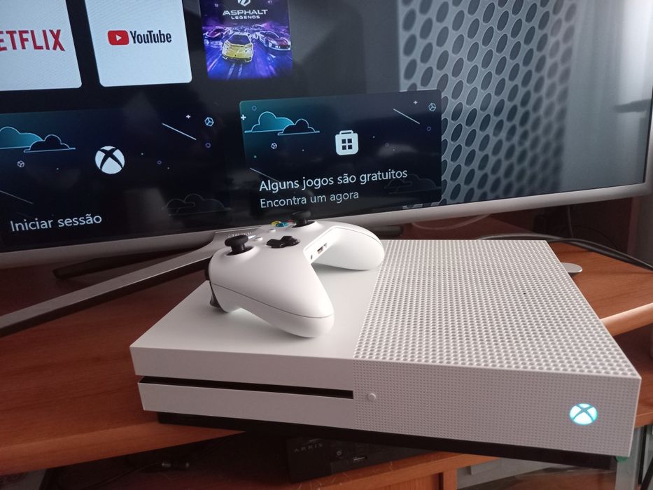 Xbox one S Comando x box one s xbox funciona sem problema