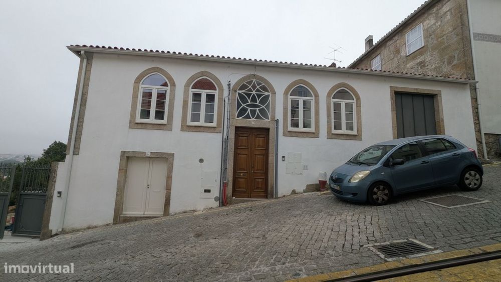 T3 renovado/reconstruído no Coração de Viseu