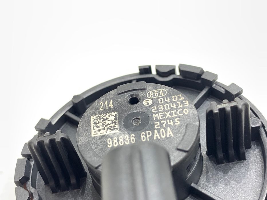 CZUJNIK UDERZENIOWY NISSAN JUKE 988366PA0A AKCELEROMETR