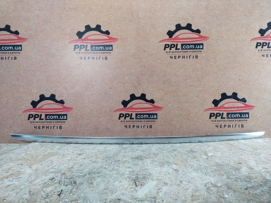 VW Transporter T7 Multivan 21- Накладка молдинг хром крышки багажника