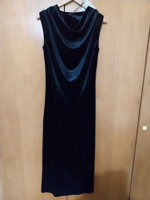 vestido veludo preto L NOVO (portes incluidos)