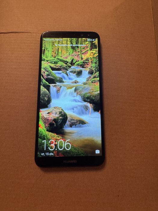 Телефон HUAWEI P20Lite 4/64