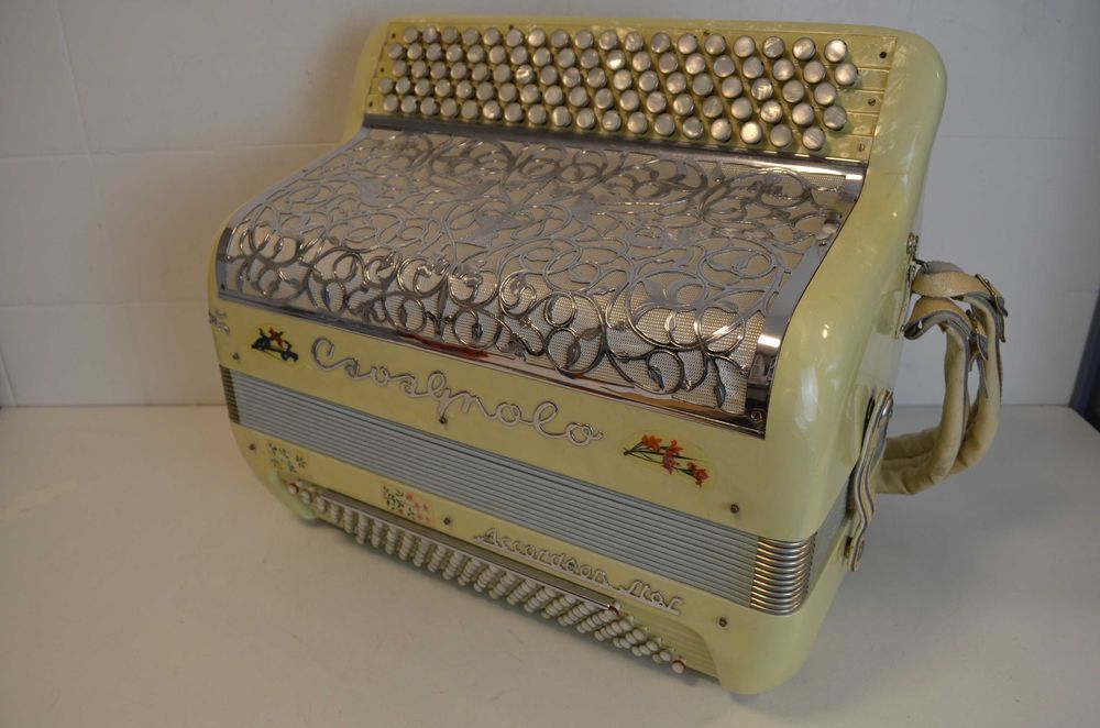 Acordeão Cavagnolo 4 Voz