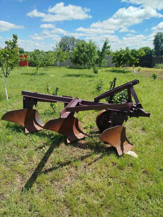 Продам плуг плн 3-35