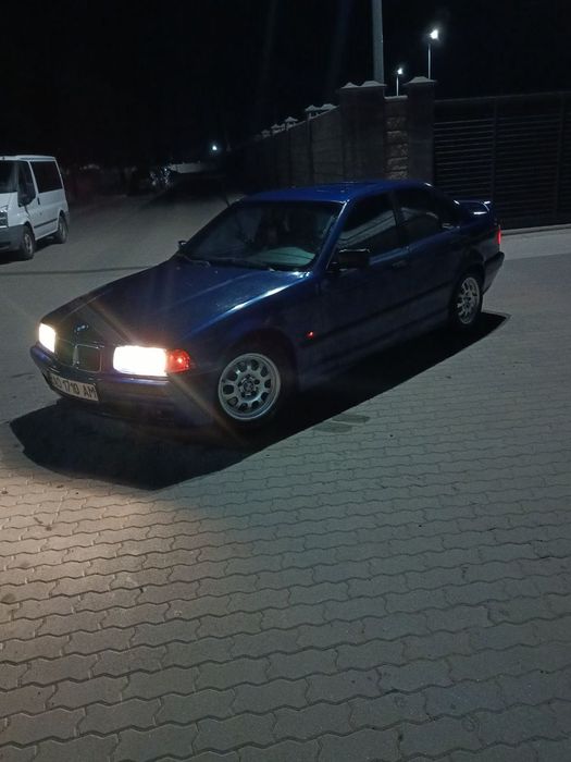 bmw e36i sedan 316