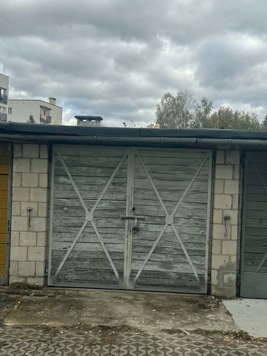 Garaż z kanałem na ulicy Konopnickiej. - Widok 3