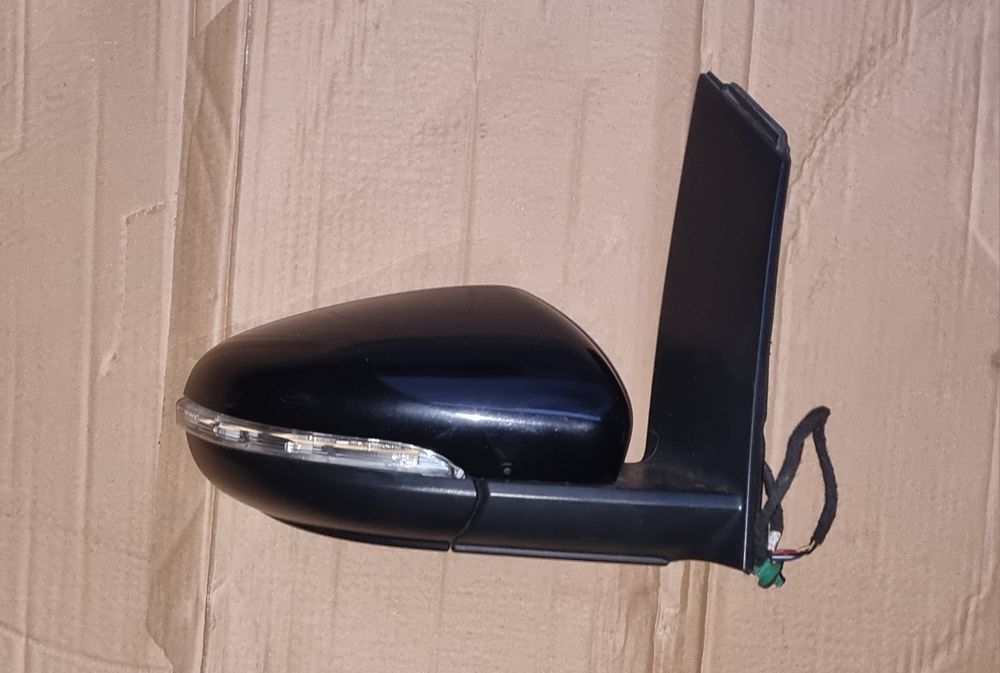 Зеркало праве Фольсваген Туран