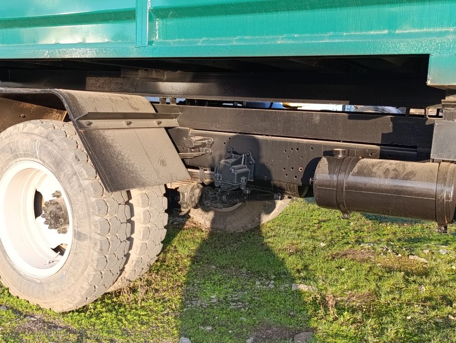 Газон після реставрації газ 3309