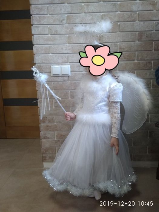 Новорічні костюми одним лотом