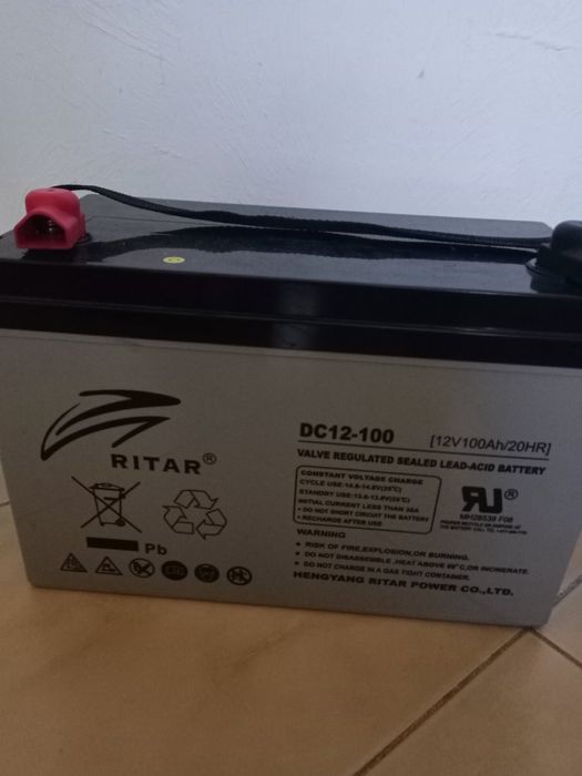 ДБЖ Безперебійник з акумулятором