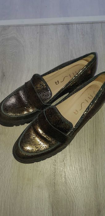 Buty Lordsy unisa złote 40