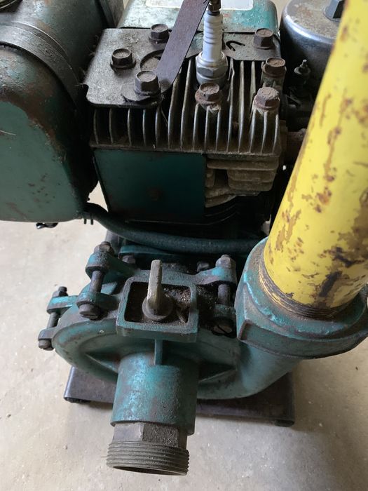 Motor de.  Rega. Usado. a gasolina