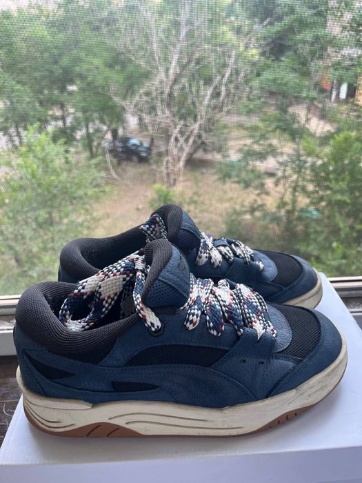 Продам мудские красовки Кроссовки Puma 180 Lace Interest с синим кожаным верхом и массивной подошвой.  Размер  42\27