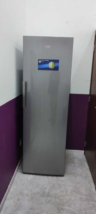 Arca INOX Vertical. No Frost. BEKO.
