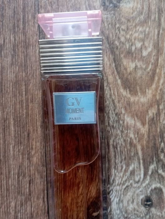 Туалетна вода GV moment