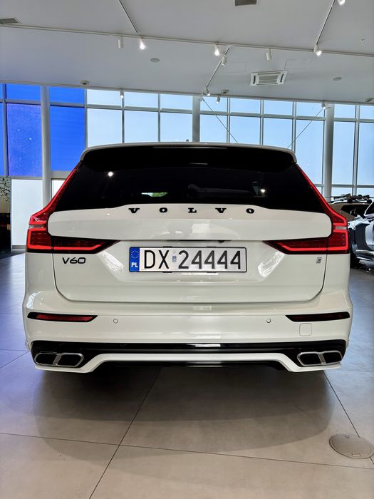 Volvo V60 D4 190 KM Polski salon, pelna historia.