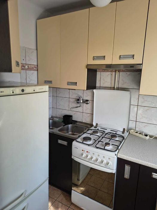 Mieszkanie na wynajem 30m2, Krosno ul. Podchorążych, 2 pokoje, balkon, parking